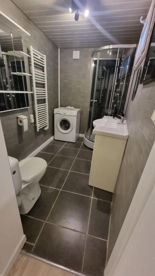 Appartement Rethel - Netflix - Marc & Cecile Esterno foto