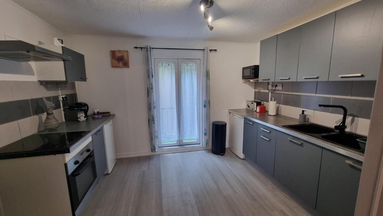 Appartement Rethel - Netflix - Marc & Cecile Esterno foto