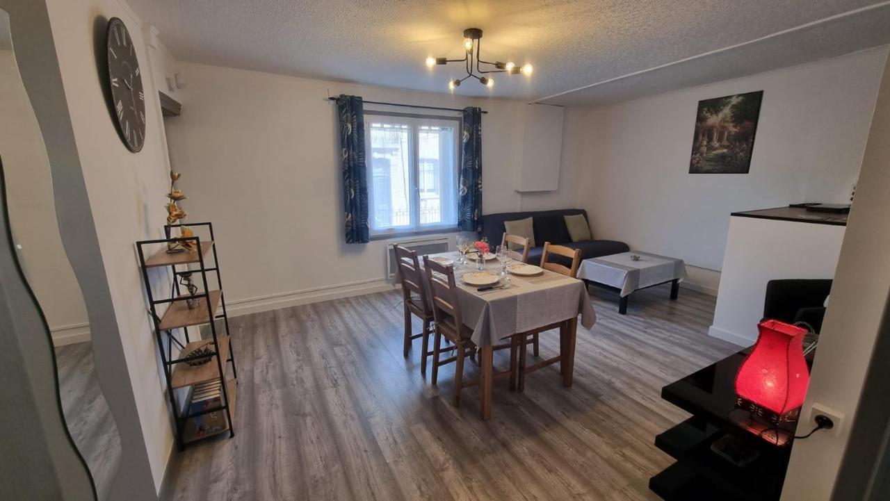 Appartement Rethel - Netflix - Marc & Cecile Esterno foto