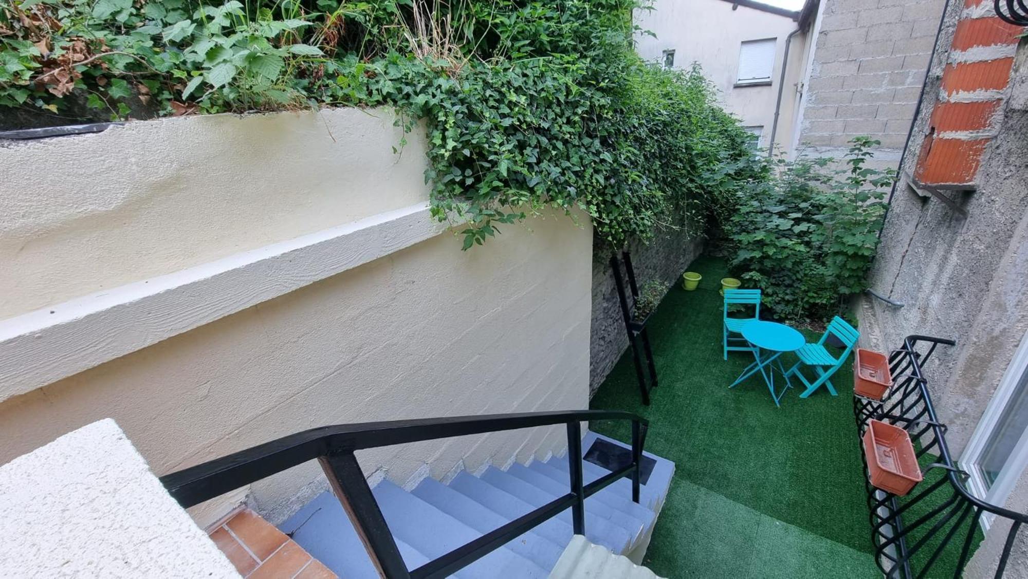 Appartement Rethel - Netflix - Marc & Cecile Esterno foto