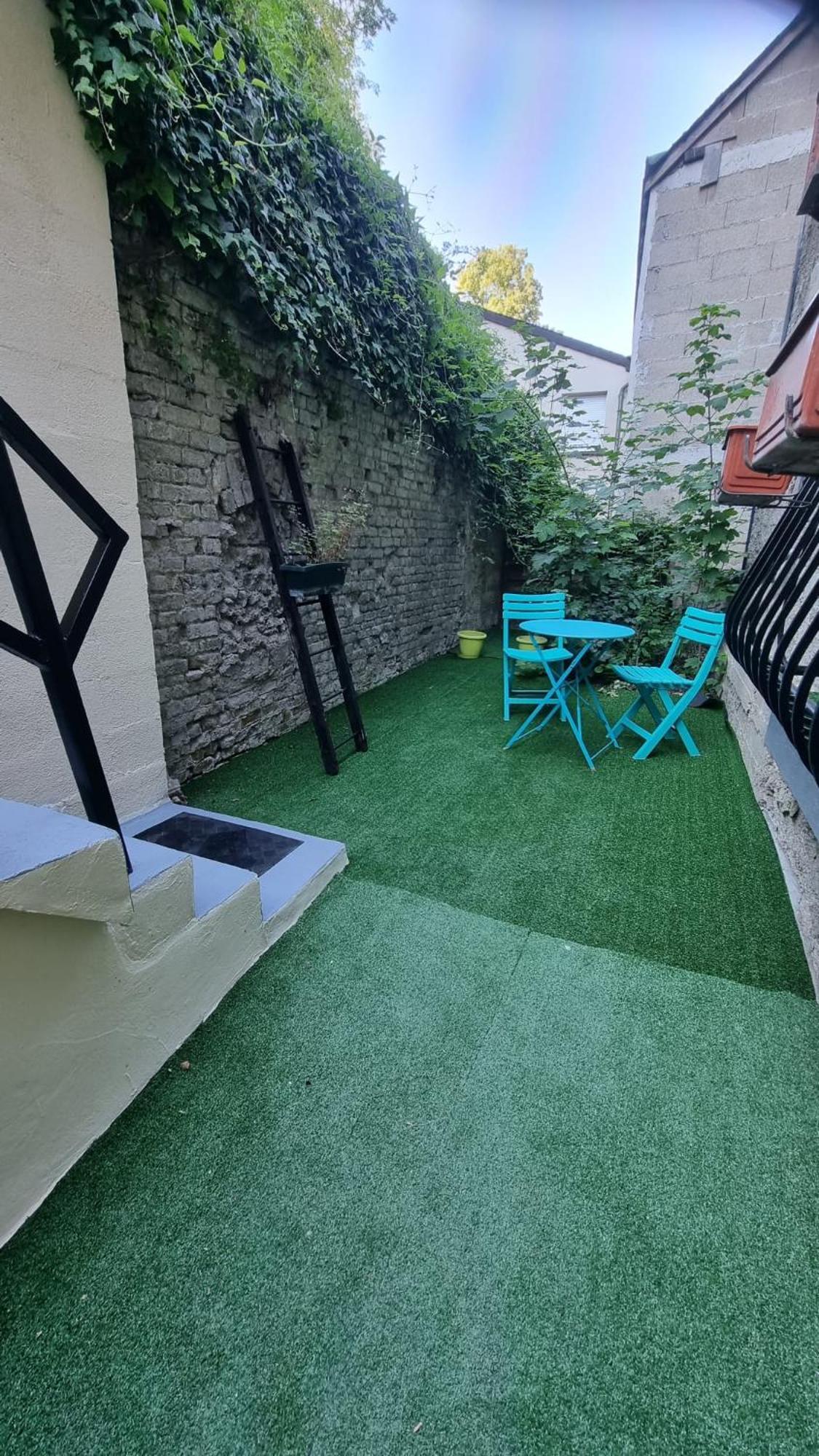 Appartement Rethel - Netflix - Marc & Cecile Esterno foto